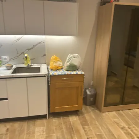 Apartmán Private House With Balcony *