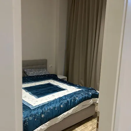 Apartmán Private House With Balcony