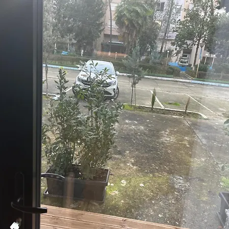 Private House With Balcony Apartmán