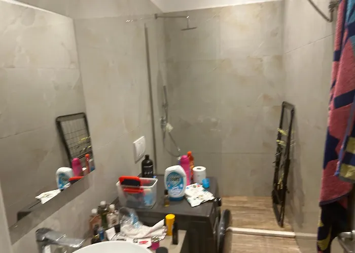 Private House With Balcony Apartmán *