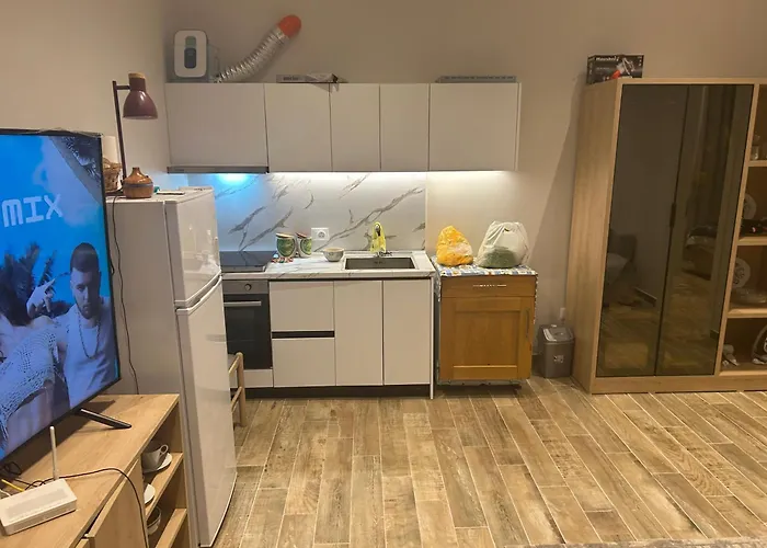 Apartmán Private House With Balcony