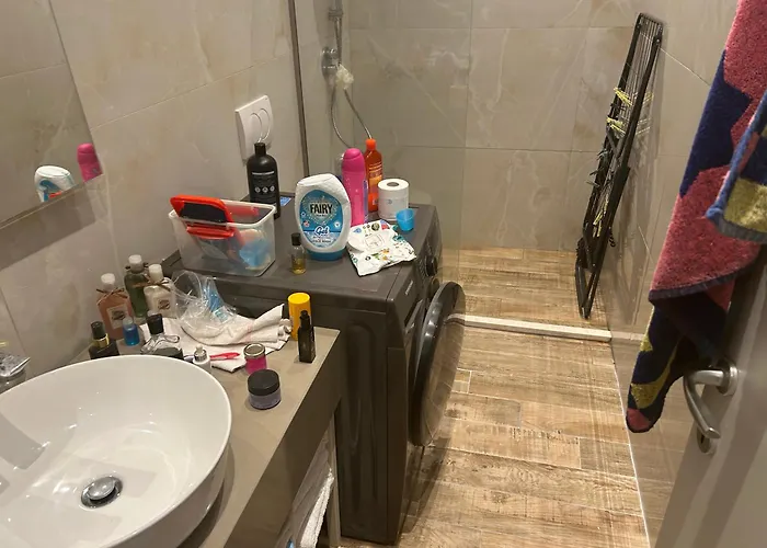 Apartmán Private House With Balcony